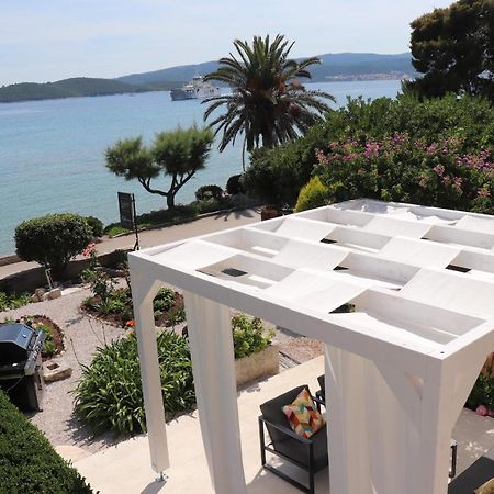 Luxury Apartment Lukas Orebić Exterior foto